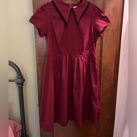 Tuesday of California NWT double dagger dress in oxblood - Picture 11 of 16